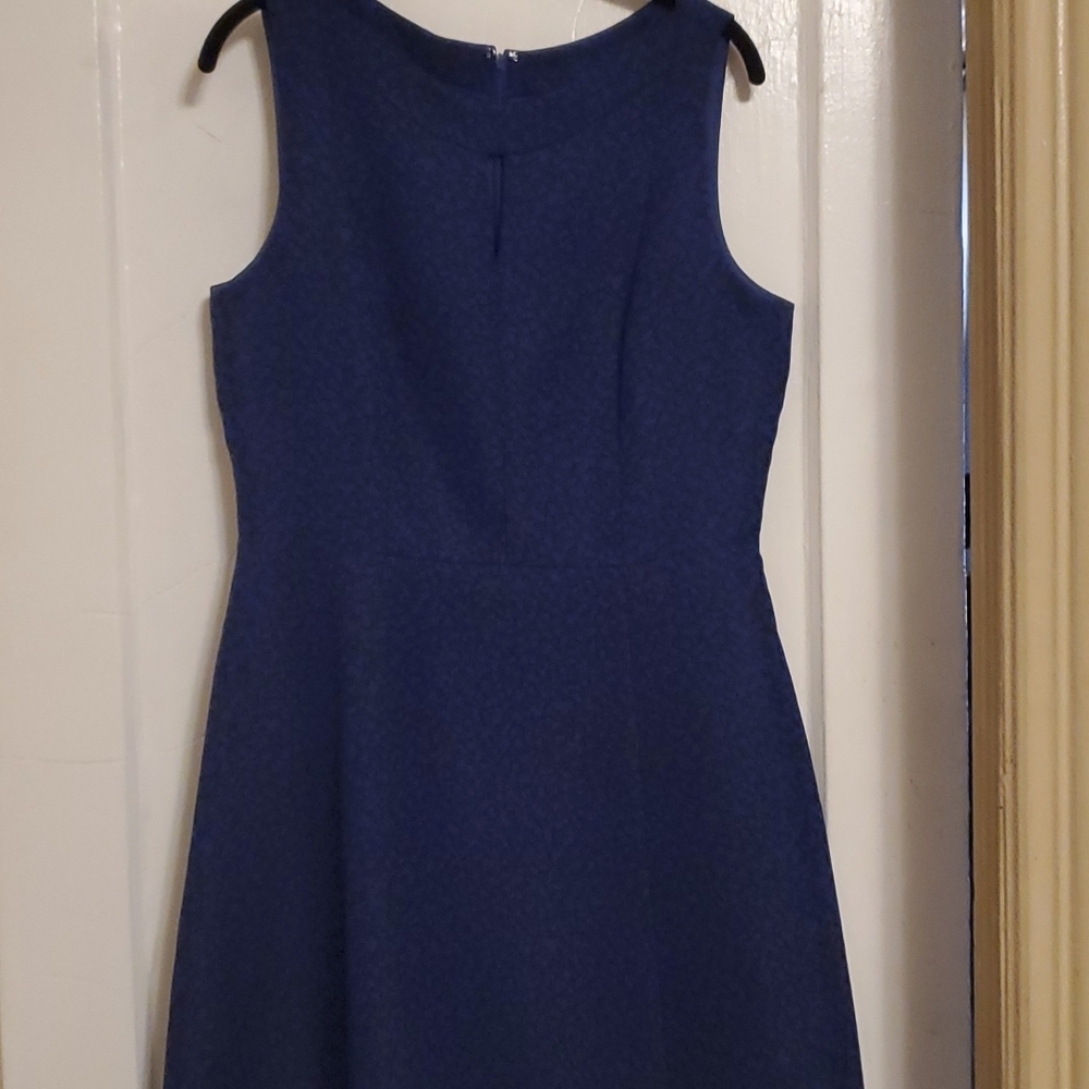 Tahari Sleeveless rich, royal blue Dress - Classic Fit size 10 BEAUTIFUL!